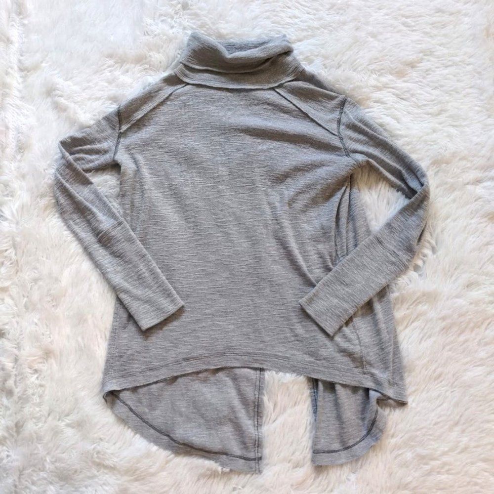 We The Free Knit Turtleneck Top Lagenlook Knit Split Back Gray Size XS